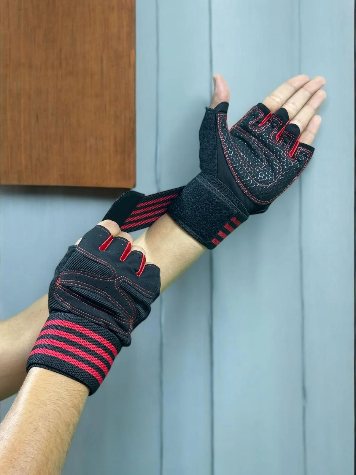 SportQ® Workout Gloves Weight Lifting Gloves with Wrist Wraps for Gym Training Support, Fitness, Hanging & Pull Ups, Breathable, Full Palm Protection - Image 6